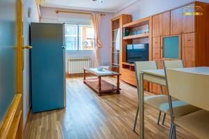 APARTAMENTO REFORMADO CERCA DE LA UNIVERSIDAD. photo 0