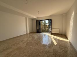 Bonito piso en venta en La Zubia. photo 0