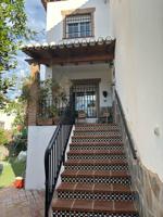 Alquiler de chalet pareado en La Zubia. photo 0