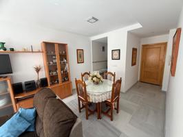Venta de excelente piso en Carchuna photo 0