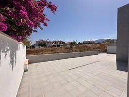 Chalet a estrenar en La Zubia photo 0