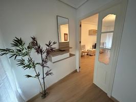 PISO EN VENTA EN EL CENTRO DE SEVILLA - Vivienda con Licencia Turística - photo 0