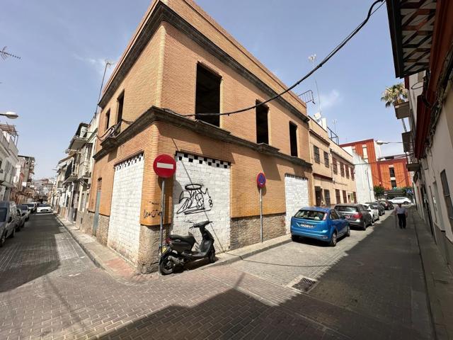 CASA CON POSIBILIDAD DE LOCAL Y GARAJE photo 0