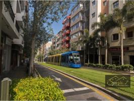 Unifamiliar de 218 m² con rooftop y acabados de lujo en el barrio de Salamanca photo 0
