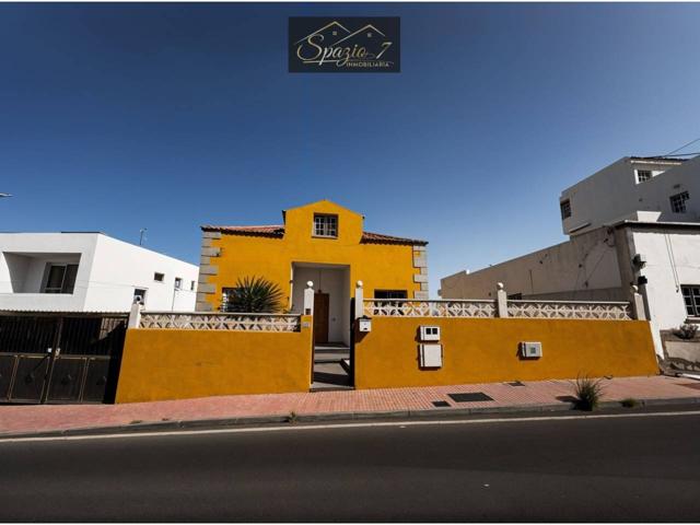 Chalet independiente en alquiler en Candelaria. Tenerife photo 0
