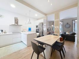Elegante y amplio piso en venta en el Eixample, Sant Antoni photo 0