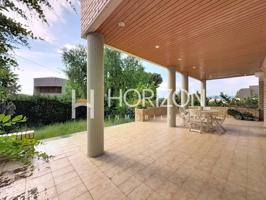 Exclusivo Chalet unifamiliar aislado en Venta en Ciudad Diagonal, Esplugues de Llobregat. photo 0
