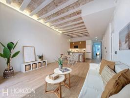 Encanto histórico y diseño moderno en pleno centro de Vilanova i la Geltrú photo 0