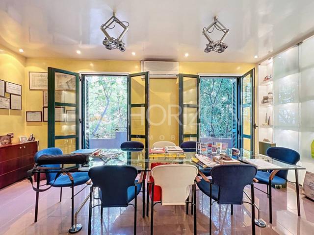 ESPECTACULAR PISO LUMINOSO EN LA CALLE MUNTANER photo 0