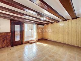 Piso a reformar con gran potencial en el Casco Antiguo de Barcelona photo 0