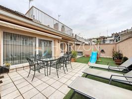 IMPRESIONANTE CASA  EN EL CENTRO DE MANRESA photo 0