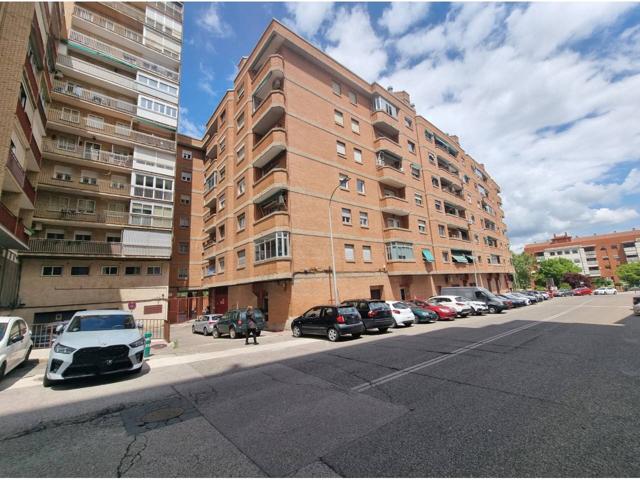 Piso en venta en Casco Histórico(19005) photo 0