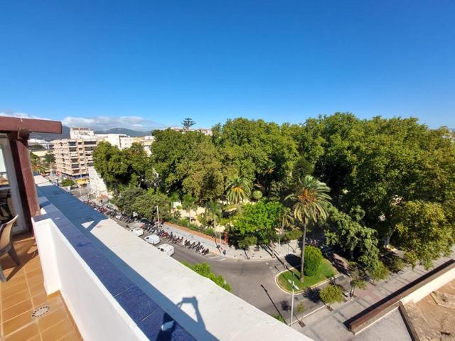 Maravilloso ático en pleno centro de Algeciras con plaza de garaje photo 0