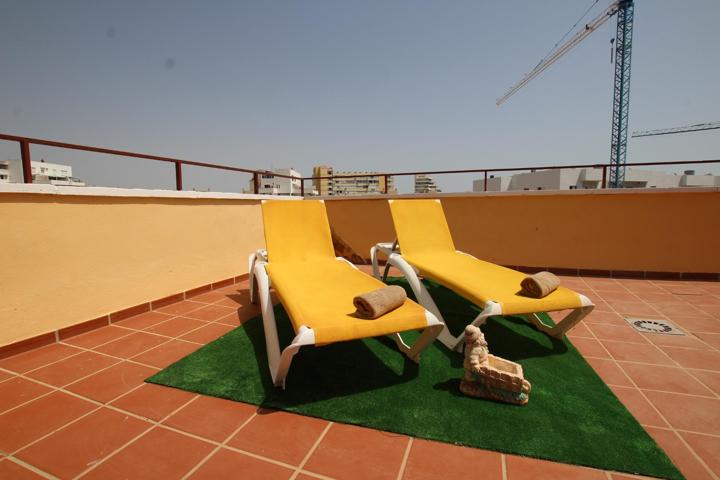 GRAN TERRAZA SOLARIUM 80 M2 Y VISTAS AL MAR!! photo 0