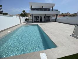 Casa En venta en Costa Blanca Sur, Ciudad Quesada photo 0