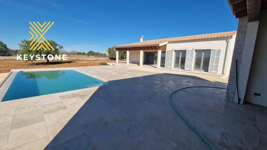 Impresionante Chalet Recientemente Construido Cerca del Corazón de Santanyí photo 0