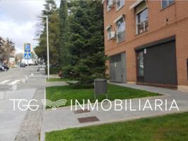 SE VENDE LOCAL COMERCIAL EN BOADILLA DEL MONTE photo 0