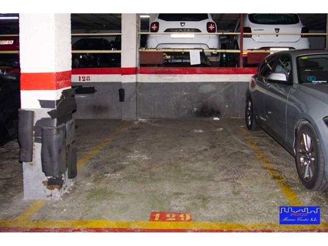 Venta de plaza de parking en L'Hospitalet de Llobregat photo 0