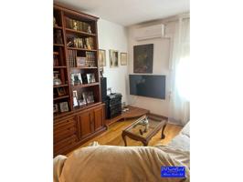 Venta de piso en L'Hospitalet de Llobregat photo 0