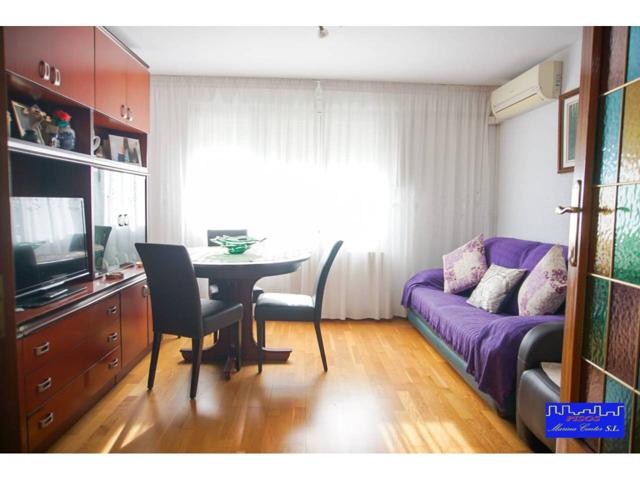 Venta de piso en L'Hospitalet de Llobregat photo 0