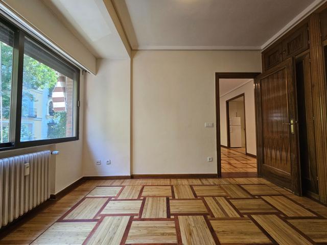 Piso En alquiler en Goya photo 0