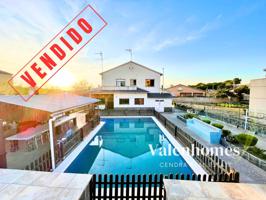 Casa en venta en Lliçà de Vall photo 0