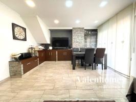 Casa en venta en Polinyà photo 0