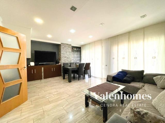 Casa en venta en Polinyà photo 0