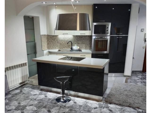 Piso en venta en Sant Andreu de La Barca photo 0