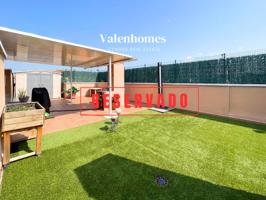 Piso en venta en Montornès del Vallès con gran terraza privada photo 0