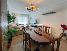 Piso en venta en Montornès del Vallès con gran terraza privada photo 0