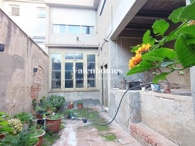 ¡Oportunidad única en pleno centro de Terrassa! photo 0