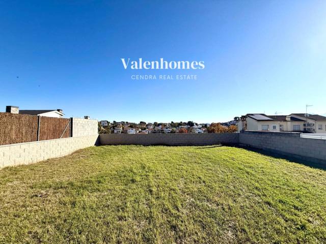 ¡Oportunidad única en la prestigiosa urbanización Can Falguera! photo 0