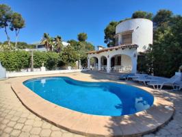 CHALET INDEPENDIENTE EN MORAIRA, MUY CERCA DEL CENTRO Y COMERCIOS Y PLAYA photo 0