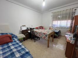 ¡Descubre tu nuevo hogar con InmoRenta! Te ofrecemos este piso en Collado Villalba photo 0