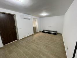 Casa En alquiler en Castilla La Mancha, Mentrida photo 0