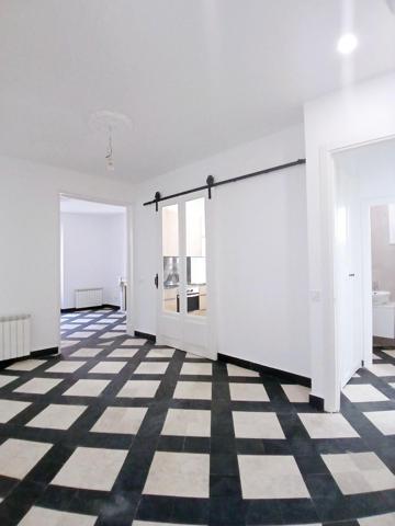 PISO RECIÉN REFORMADO EN CALLE ISABEL LA CATÓLICA – CENTRO MADRID photo 0