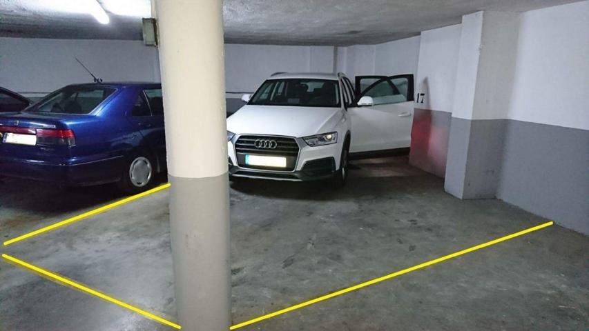 VENTA AMPLIA PLAZA DE GARAJE JUDIZMENDI PARA DOS VEHICULOS photo 0