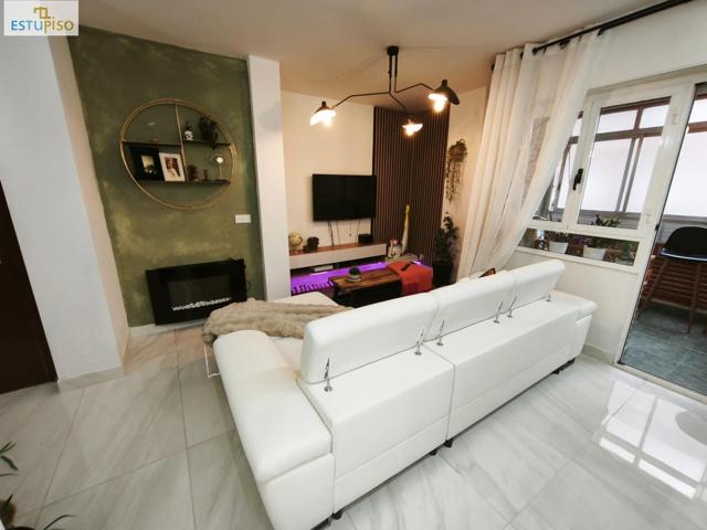 Amplio y luminoso Piso 114m2 en el Corazón del barrio de Zaramaga - Cuadrilla de Vitoria - 4 habitaciones--Salón-2 baños-Cocina-2 terrazas photo 0