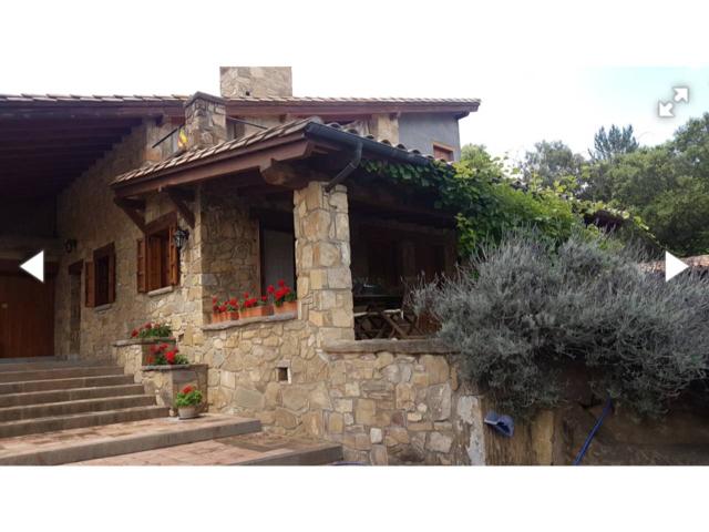 Torre en venta en Montagut photo 0