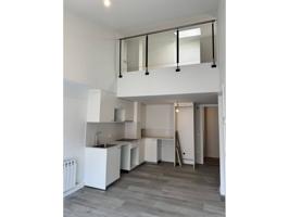 Piso en venta en Olot photo 0