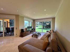 Casa en venta en Bellaire photo 0
