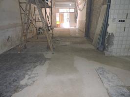 SE VENDE LOCAL PARA REFORMAR EN NOU BARRIS EN BARCELONA photo 0