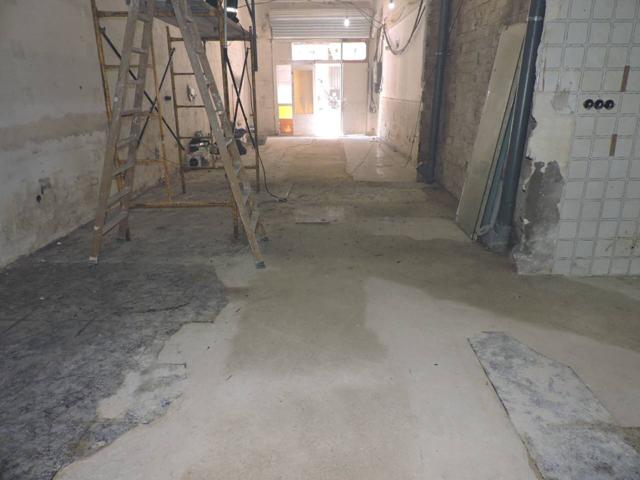 SE VENDE LOCAL PARA REFORMAR EN NOU BARRIS EN BARCELONA photo 0