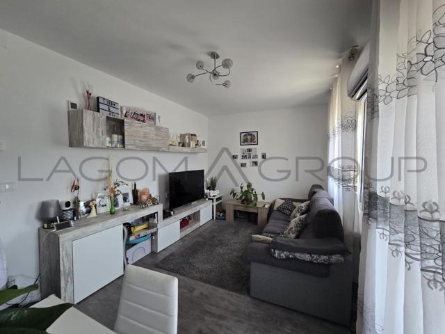 Piso en venta en zona de Rambla Ferran. photo 0