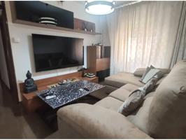 Oportunidad de compra Piso en la Barriada de las Flores en muy buen estado!!! photo 0