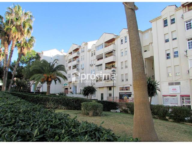 OCASIÓN EN LOS CASSINIS !!! Piso de 5 dormitorios con 2 baños y plaza de aparcamiento !!!! photo 0