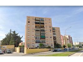 Piso en venta en Ciudad Jardín en la zona del Polideportivo con plaza de parking !!! photo 0