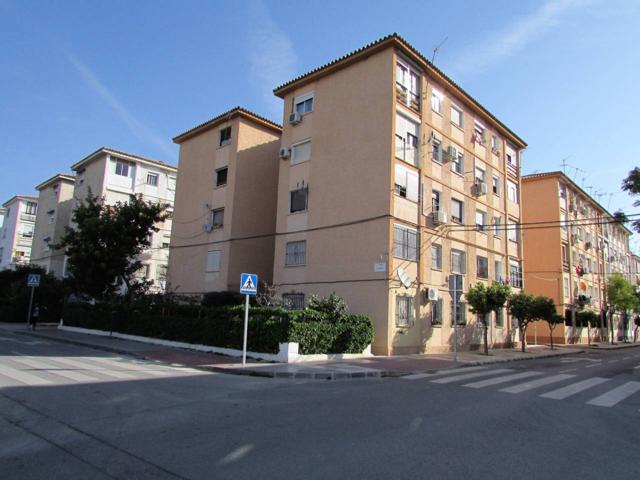 Piso en Alquiler de 2 dormitorios en Sagrada Familia - Ciudad Jardín- Málaga 29014 photo 0