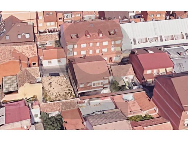 InmoGil Gestión Inmobiliaria, en venta casa baja en el centro de Las Rozas para rehabilitar, construir pisos o 2 chalets photo 0